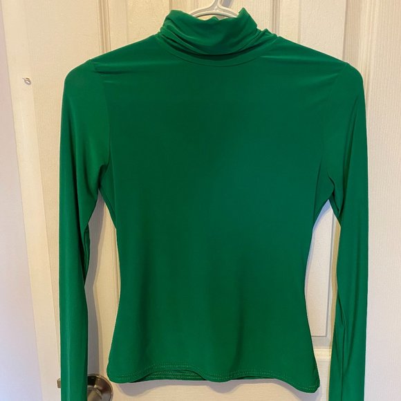 Green Turtle-Neck Top - Picture 2 of 3